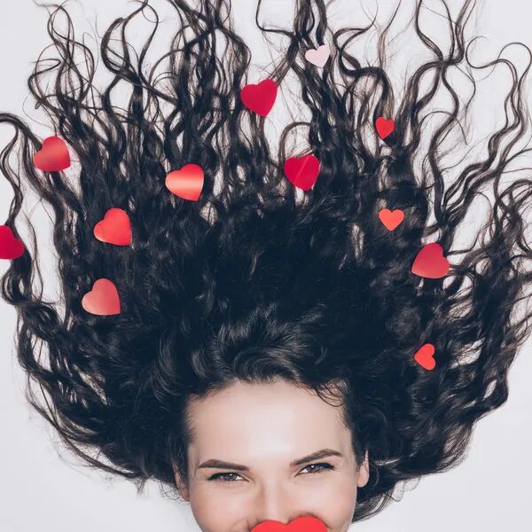 💖 Coiffez vos Sentiments : La Saint-Valentin chez Coiff&Bleau !